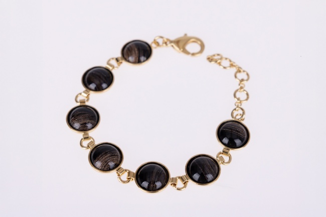 Náramek-pralinky-crema-catalana